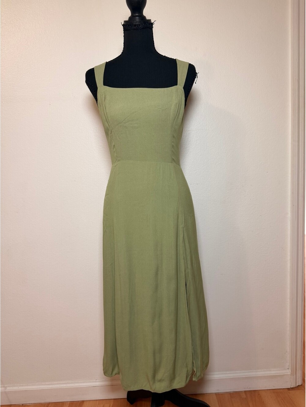 Sunday Best Aritzia Olive Smocked Maxi Dress S Sleeveless Square Neck